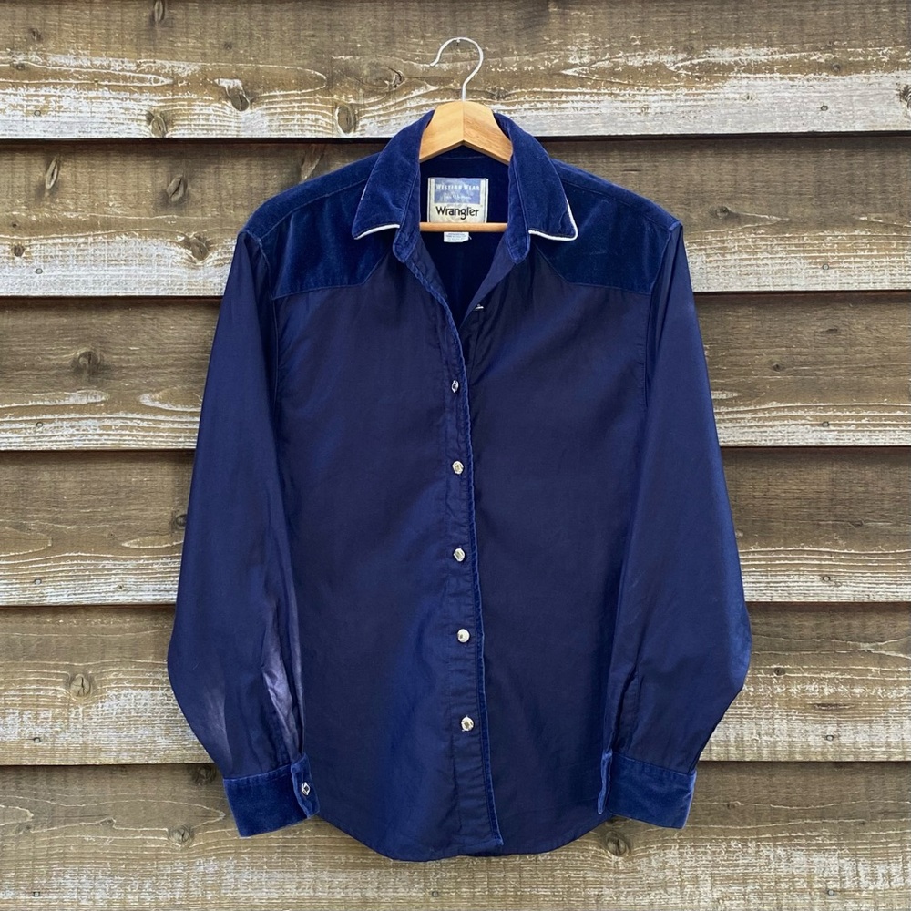 Vintage wrangler western style button down shirt small